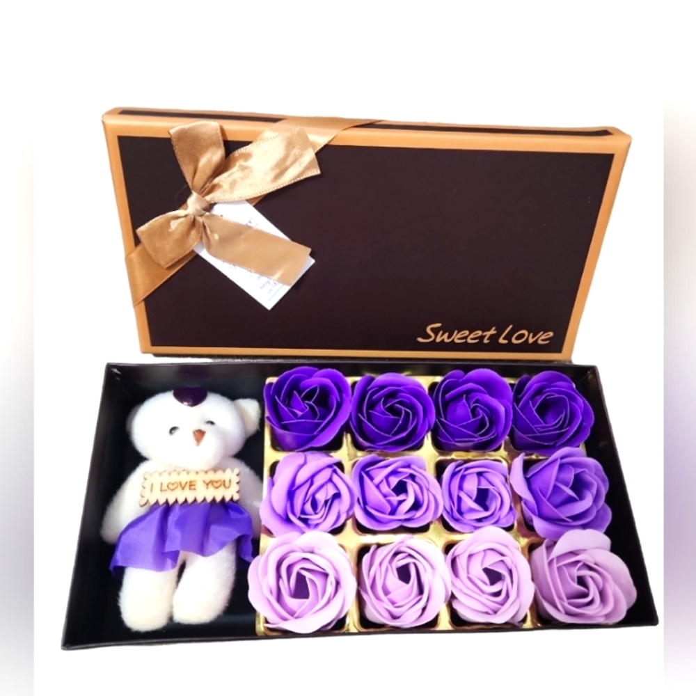 💕New Rose & Mini Bear Gift Box💕